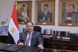 مصر تعلن تقدم نحو 42 ألفاً لمبادرة تيسير استيراد السيارات من الخارج