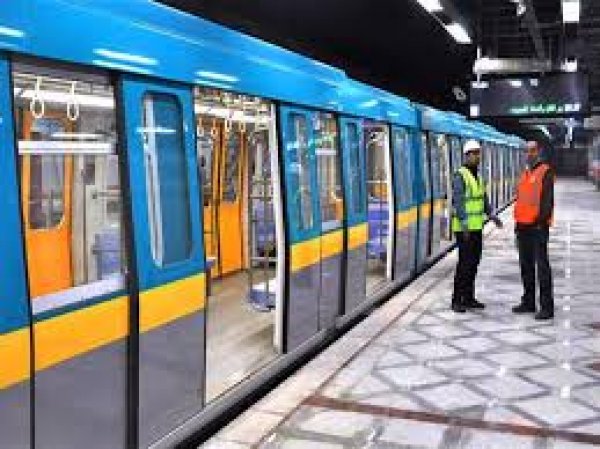 مصر وكوريا الجنوبية توقعان اتفاقا لدعم مشروع توريد وتصنيع 32 قطار لمترو الانفاق 