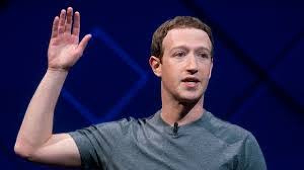 مارك زوكربيرج يقترح أن تضع الحكومة أطرا للتحكم في المحتوى الضار على فيسبوك وواتسآب