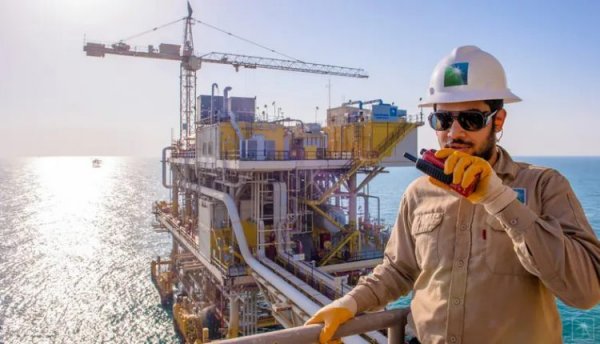 صادرات النفط السعودية تتراجع 14.9% إلى 245 مليار ريال الربع الأول