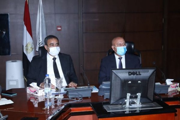  وزير النقل يلتقي وزير المواصلات الليبي لبحث أوجه التعاون بين الجانبين  