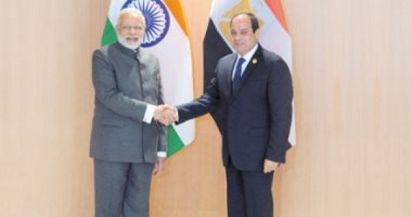 مصر والهند يتفقان على ضخ استثمارات بالمنطقة الاقتصادية لقناة السويس