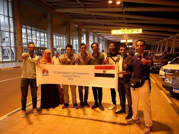 الطلاب المصريون المُصَعَّدون لنهائيات مسابقة هواوي لتكنولوجيا المعلومات والاتصالات يشاركون في التصفيات العالمية بالصين