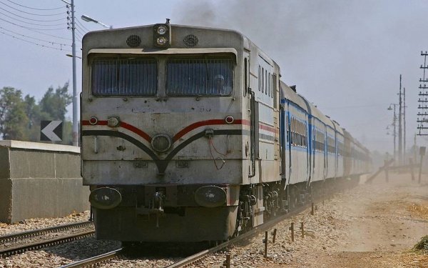 النقل المصرية تنفي انقلاب قطار أسوان بفعل فاعل