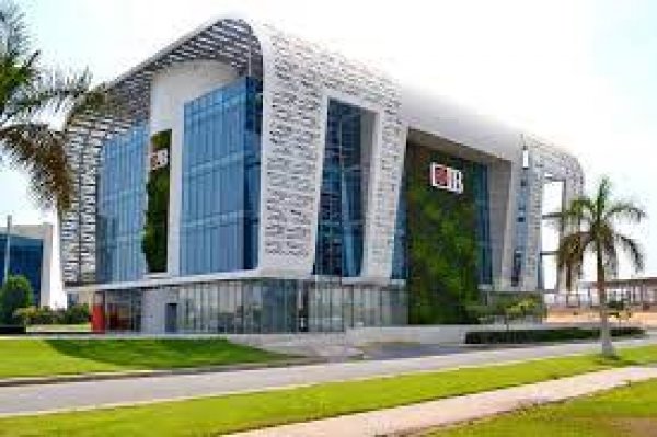 صندوق أبو ظبي السيادي يستحوذ على 18% من البنك التجاري الدولي CIB بـ 2 مليار دولار