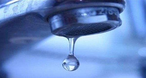 وزير الإسكان: مراقبة جودة مياه الشرب يوميا للتأكد من فاعلية عمليات التنقية والتطهير