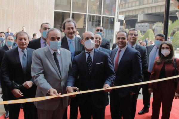 رئيس بنك القاهرة من قلب مؤسسة الاهرام العريقة  : نستهدف فتح 22 فرعا جديدا خلال 2021 