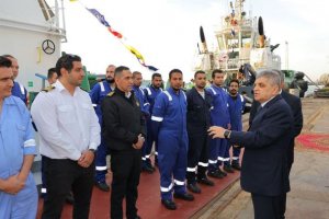خلال زيارته لترسانة بورسعيد البحرية    ‏الفريق أسامة ربيع يتابع أعمال بناء القاطرات الجديدة بالترسانة 