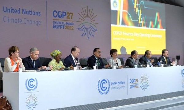 رئيس الوزراء يطلق منصة أسواق الكربون الطوعية بمؤتمر المناخ