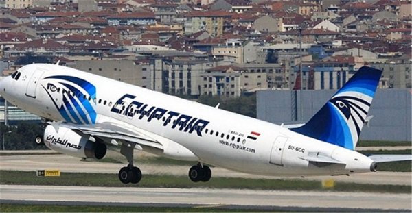 مصر للطيران: تشغيل طائرة الدريملاينر على خط فرانكفورت