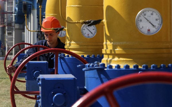 مصر تعتزم توقيع اتفاقية جديدة لتصدير الغاز لمحطات الكهرباء بالأردن