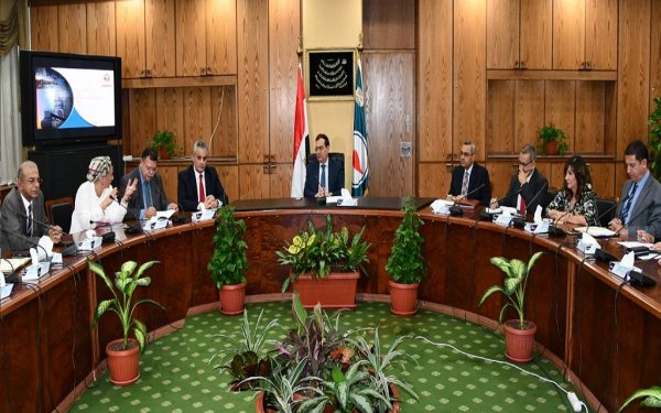 طارق الملا: وضع خطط تدعم الاستغلال الأمثل لثروات مصر البترولية