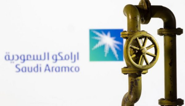 السعودية تتم نقل 4% من أسهم أرامكو إلى الشركة العربية للاستثمار