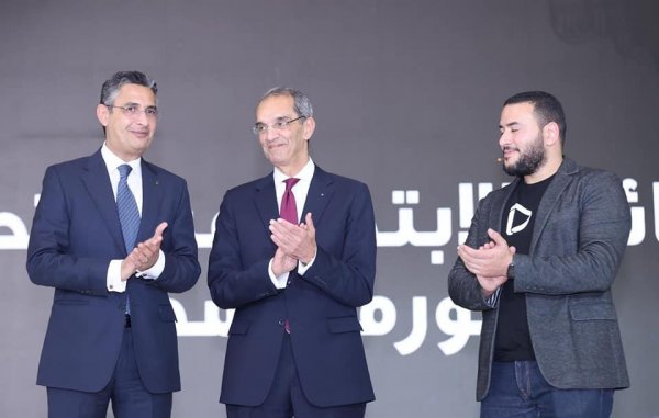البريد المصري يطلق تطبيق ياللا بالتعاون مع فيزا وباي سكاي 
