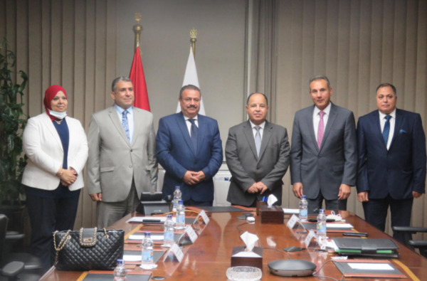 بروتوكول تعاون بين الضرائب واتحاد بنوك مصر للانضمام إلى الفاتورة الإلكترونية 