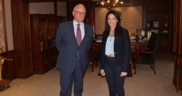 وزيرة السياحة تستقبل السفير الإيطالي بالقاهرة لبحث سبل تعزيز التعاون السياحي بين البلدين