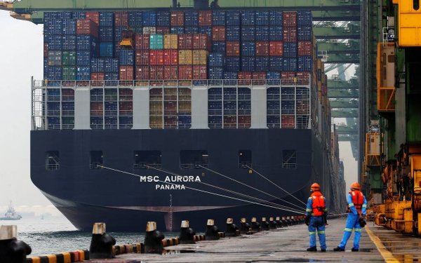 توقعات باستمرار تباطؤ التجارة العالمية في الربع الرابع