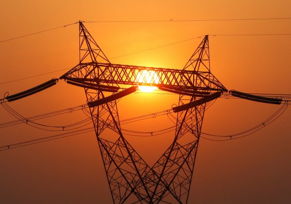 أزمة تخفيف أحمال الكهرباء في مصر مستمرة حتى مارس 2024