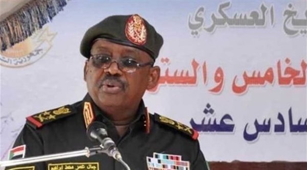 وفاة وزير الدفاع السوداني خلال وجوده في مهمة عمل خارج البلاد  