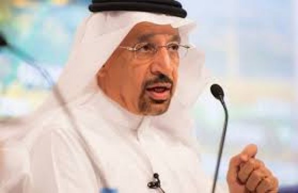 وزير الطاقة السعودي يبحث استقرار سوق النفط مع رئيس نيجيريا