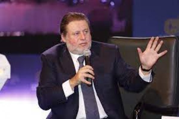 العربية: التجديد لحسن عبد الله محافظا للبنك المركزي المصري لمدة عام
