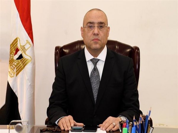 وزير الإسكان يلتقي المنسقة المقيمة للأمم المتحدة بمصر