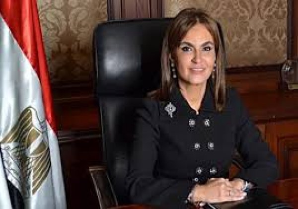رئيس الوزراء اللبنانى يؤكد حرص بلاده على ضخ استثمارات جديدة فى مصر