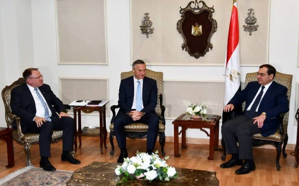شركات ألمانية تبدي استعدادها تنفيذ 5 مشروعات بقطاع البترول المصري