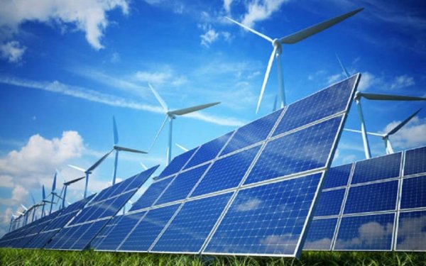 وكالة: تدشين أول محطة طاقة شمسية لتوليد الكهرباء بالفنادق المصرية