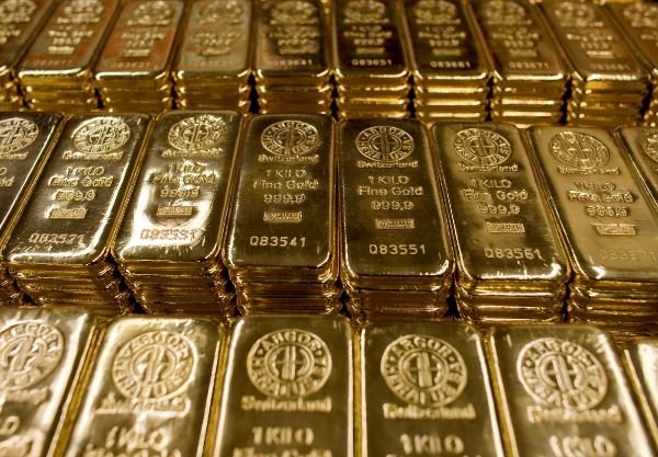 شعبة الذهب: السماح باستيراد الخام سيؤدي لانخفاض أسعاره