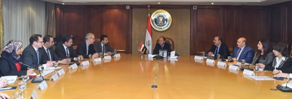 لمتابعة تنفيذ مذكرة التفاهم الموقعة بين الحكومة المصرية والشركة الالمانية