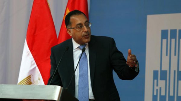 رئيس الوزراء للمصدرين: مصر تنتظر منكم الكثير فلا تخذلوها